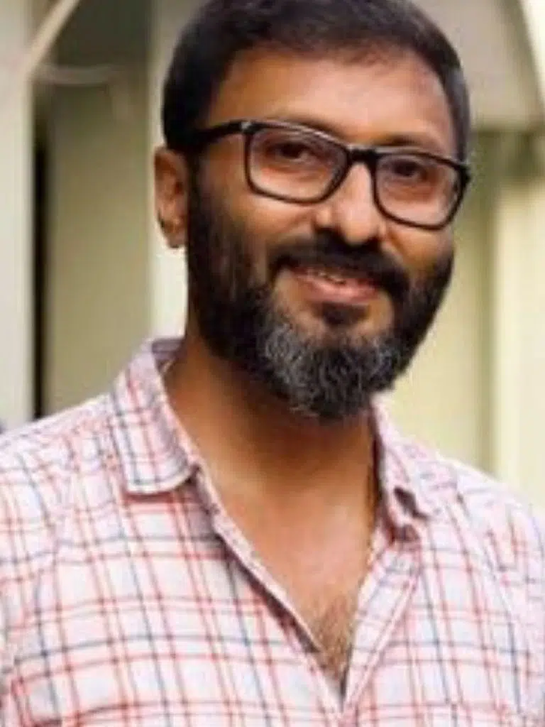 Praveen Prabhakar Biography: Wiki, Age, Career, Height, Weight, Boyfriend, Net Worth & More
